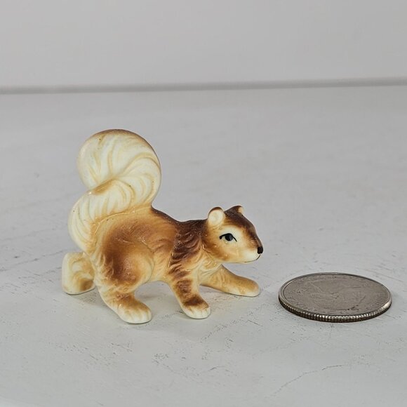 Vintage Bone China Brown Squirrel Miniature Figurine - Picture 6 of 8